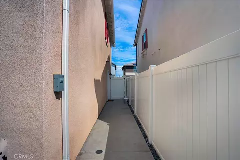 Exterior - 30258 Adrift Ln, Menifee, CA 92584 photo 10 of 11