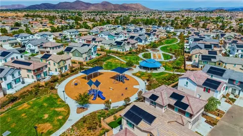 View/Area - 30258 Adrift Ln, Menifee, CA 92584 photo 7 of 12