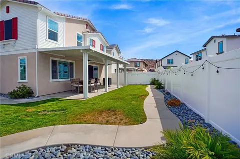 Exterior - 30258 Adrift Ln, Menifee, CA 92584 photo 8 of 11