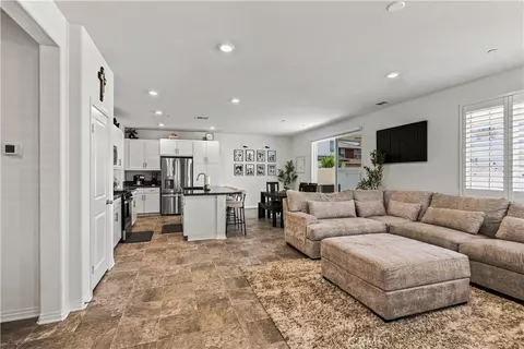 Entry Way - 30258 Adrift Ln, Menifee, CA 92584 photo 2 of 5