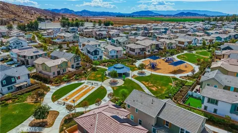 View/Area - 30258 Adrift Ln, Menifee, CA 92584 photo 8 of 12