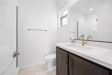Bath - 39673 Sagewood Rdg, Temecula, CA 92591 photo 1 of 6