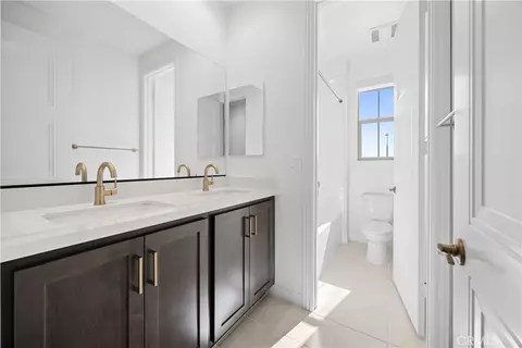 Bath - 39673 Sagewood Rdg, Temecula, CA 92591 photo 5 of 6