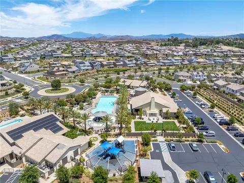 View/Area - 39673 Sagewood Rdg, Temecula, CA 92591 photo 6 of 16