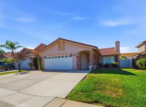 Exterior - 19981 Silvercrest Ln, Riverside, CA 92508 photo 4 of 11