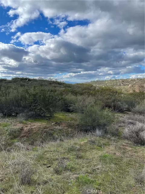 44381 Endor Ln, Hemet, CA 92544