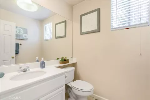 Bath - 42904 Via Alhama, Temecula, CA 92592 photo 1 of 4