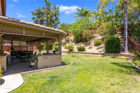 Exterior - 42904 Via Alhama, Temecula, CA 92592 photo 5 of 8