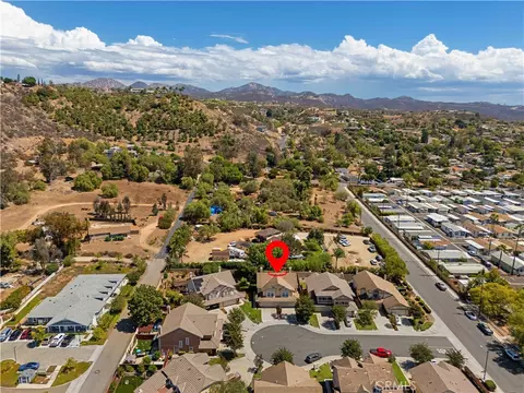View/Area - 14161 Peachtree Ln, Poway, CA 92064 photo 6 of 7