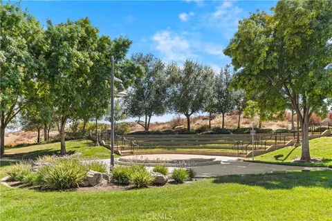 View/Area - 214 Knotgrass St, Hemet, CA 92543 photo 5 of 5