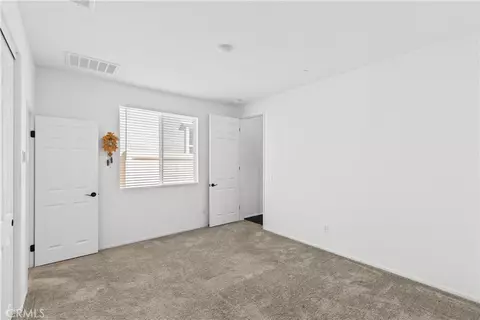 Bedroom - 214 Knotgrass St, Hemet, CA 92543 photo 4 of 11