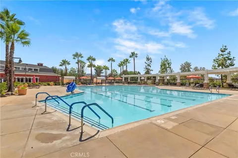 Exterior - 214 Knotgrass St, Hemet, CA 92543 photo 10 of 12
