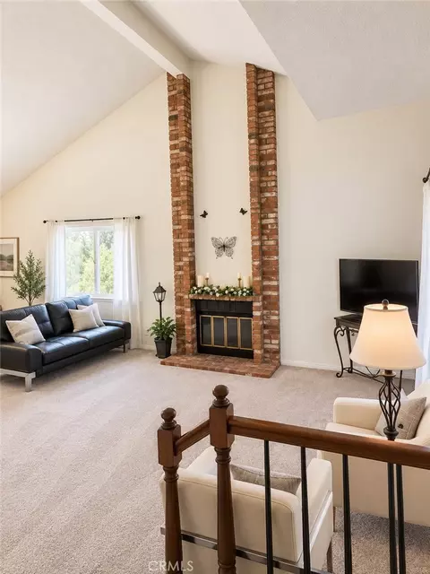 Living - 30511 Bayhill Dr, Temecula, CA 92592 photo 2 of 2