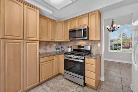Kitchen - 27507 Jimson Cir, Temecula, CA 92591 photo 3 of 3