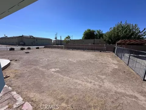 Exterior - 155 N 3rd St, Blythe, CA 92225 photo 3 of 10