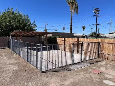 Exterior - 155 N 3rd St, Blythe, CA 92225 photo 5 of 10