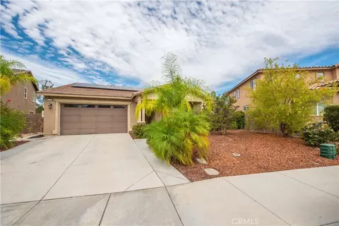 29306 Royal Aberdeen, Lake Elsinore, CA 92530