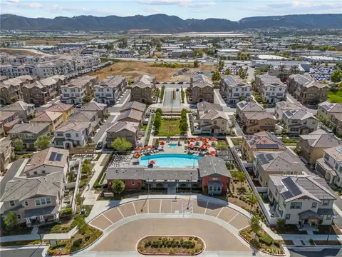 View/Area - 40512 Birchfield, Temecula, CA 92591 photo 5 of 5