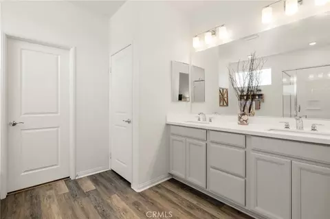 Entry Way - 30154 Old Mill Rd, Menifee, CA 92584 photo 12 of 14