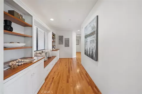 Entry Way - 4911 San Jacinto Cir E, Fallbrook, CA 92028 photo 4 of 6