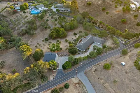 View/Area - 4911 San Jacinto Cir E, Fallbrook, CA 92028 photo 3 of 3