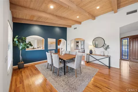 Dining - 4911 San Jacinto Cir E, Fallbrook, CA 92028 photo 2 of 6