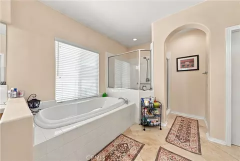 Entry Way - 31123 Hickory Pl, Temecula, CA 92592 photo 6 of 7