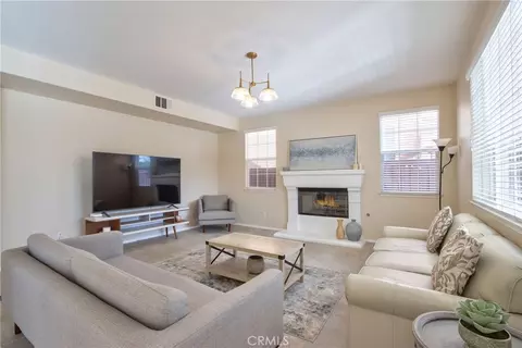 Living - 45339 Tiburcio Dr, Temecula, CA 92592 photo 2 of 6