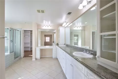 Bath - 45339 Tiburcio Dr, Temecula, CA 92592 photo 3 of 6