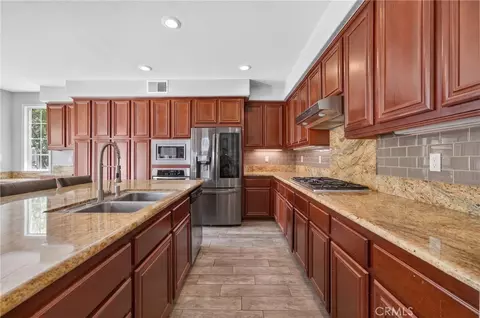 Kitchen - 28506 Oakhurst Way, Temecula, CA 92591 photo 1 of 3