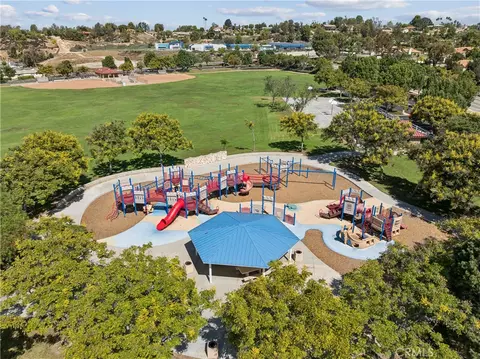 View/Area - 31515 Congressional, Temecula, CA 92591 photo 5 of 8