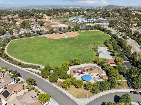 View/Area - 31515 Congressional, Temecula, CA 92591 photo 4 of 8