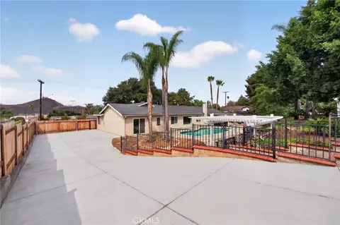 Exterior - 1805 Wind River Rd, El Cajon, CA 92019 photo 9 of 22