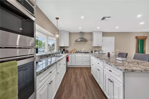 Kitchen - 1805 Wind River Rd, El Cajon, CA 92019 photo 1 of 3