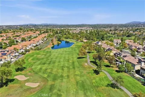 View/Area - 45556 Via Jaca, Temecula, CA 92592 photo 7 of 9