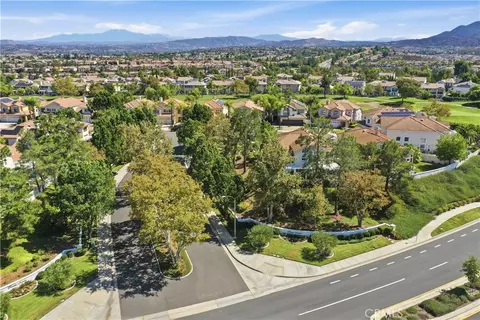 View/Area - 45556 Via Jaca, Temecula, CA 92592 photo 6 of 9