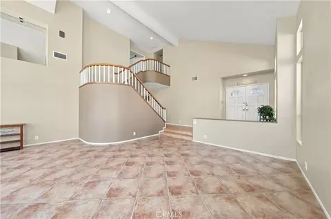 Living - 45556 Via Jaca, Temecula, CA 92592 photo 2 of 5
