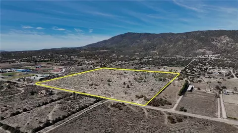 37800 Bohlen Rd, Anza, CA 92539 photo 3