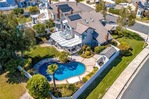View/Area - 30569 Bridgeview Cir, Temecula, CA 92592 photo 12 of 12