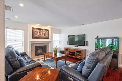 Living - 30569 Bridgeview Cir, Temecula, CA 92592 photo 3 of 5