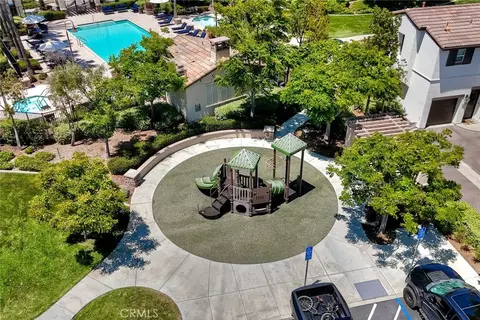 View/Area - 44014 Arcadia Ct, Temecula, CA 92592 photo 2 of 3