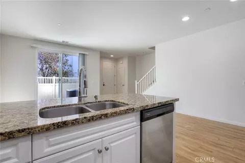 Entry Way - 44014 Arcadia Ct, Temecula, CA 92592 photo 2 of 4