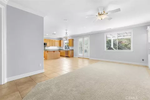 Living - 33421 Barrington Dr, Temecula, CA 92592 photo 6 of 10
