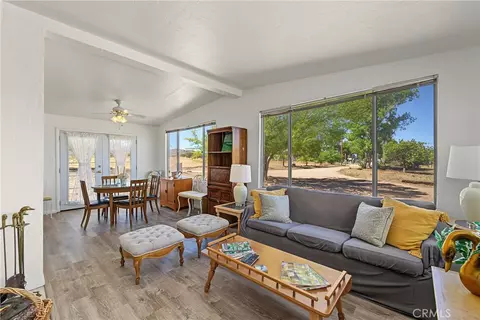 Living - 44451 Tule Fire Rd, Anza, CA 92539 photo 9 of 10