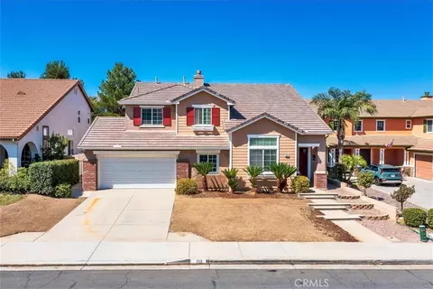 Exterior - 152 Alabaster Loop, Perris, CA 92570 photo 14 of 17