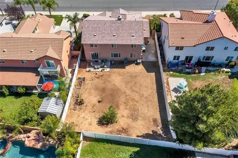 View/Area - 152 Alabaster Loop, Perris, CA 92570 photo 5 of 6