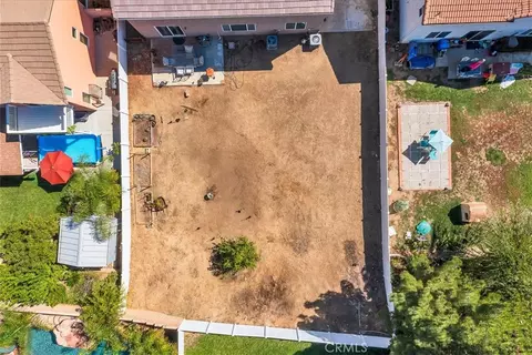 View/Area - 152 Alabaster Loop, Perris, CA 92570 photo 3 of 6