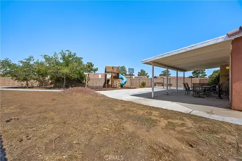Exterior - 10716 Wakefield St E, Adelanto, CA 92301 photo 4 of 18
