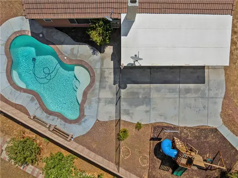 View/Area - 10716 Wakefield St E, Adelanto, CA 92301 photo 13 of 14