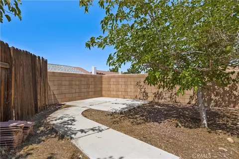 Exterior - 10716 Wakefield St E, Adelanto, CA 92301 photo 9 of 18